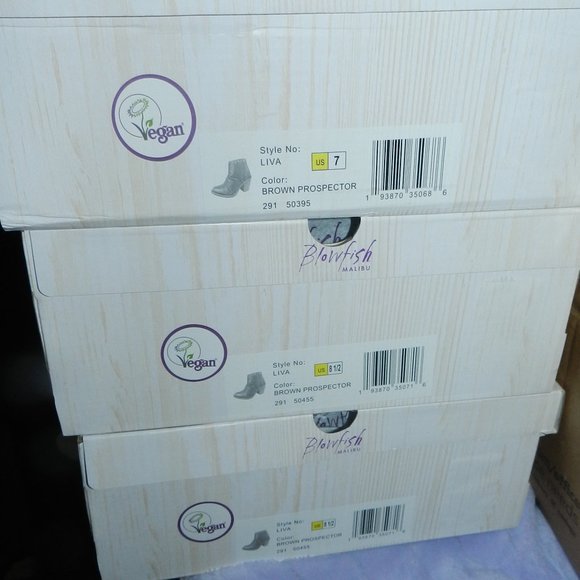 Blowfish Liva Bootie  Brown Ruched Vegan Leather Ankle Booties Shoes NWT - Picture 4 of 16